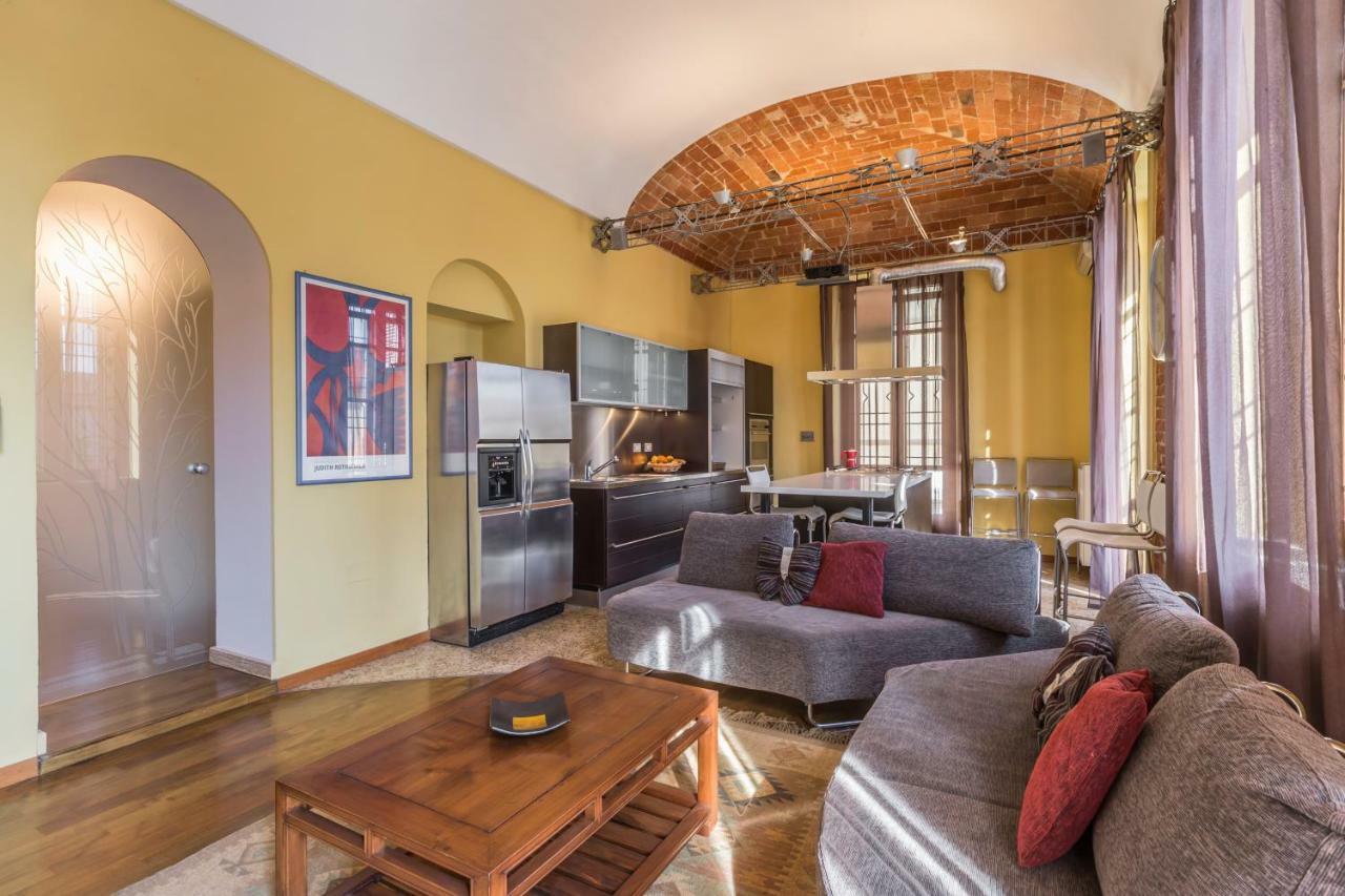 Roero Suite In The City Center Asti Dış mekan fotoğraf