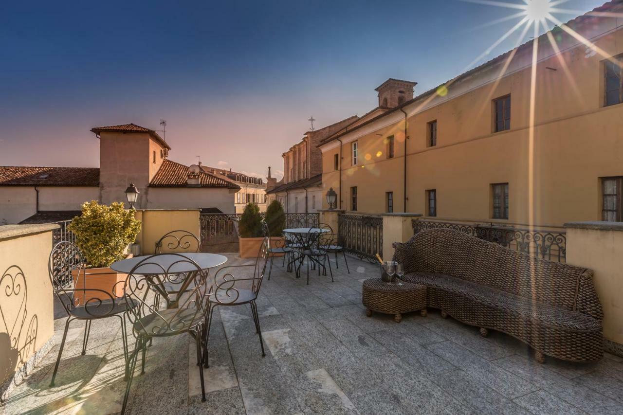 Roero Suite In The City Center Asti Dış mekan fotoğraf