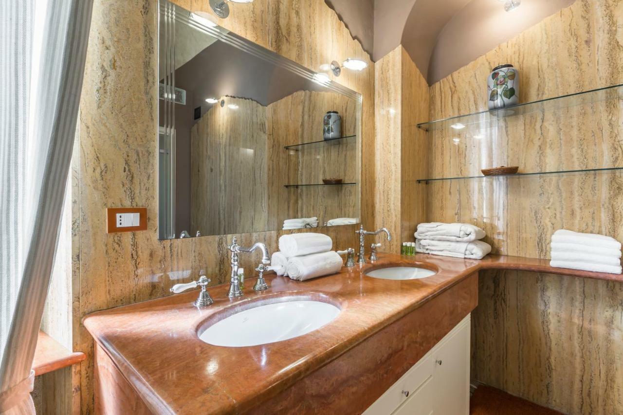 Roero Suite In The City Center Asti Dış mekan fotoğraf