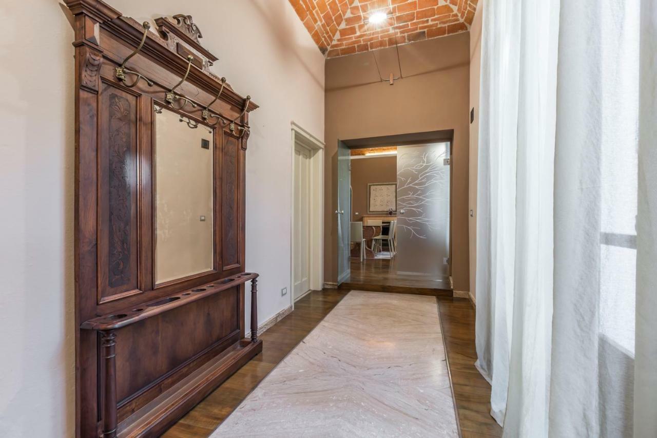 Roero Suite In The City Center Asti Dış mekan fotoğraf